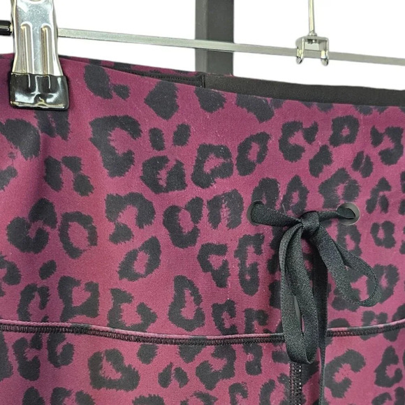 Good American The Ombre Leopard Cinch Waist Leggings Size 2 US Medium - Picture 8 of 11